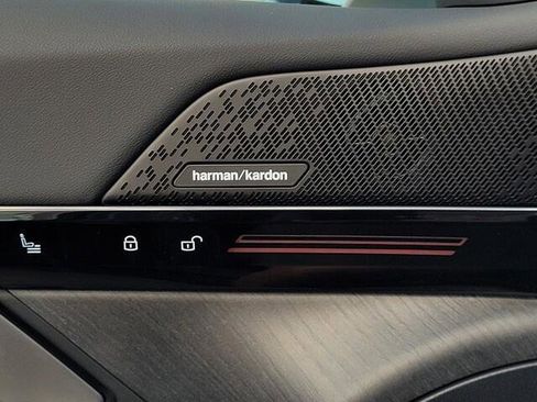 New 2026 BMW 530i image 24