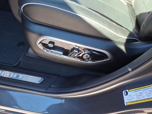 New 2025 Jeep Grand Cherokee L Summit image 8