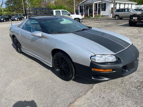 Used 2000 Chevrolet Camaro LT w/ Sport Appearance Pkg image 5
