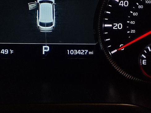 Used 2022 Kia Telluride SX image 32