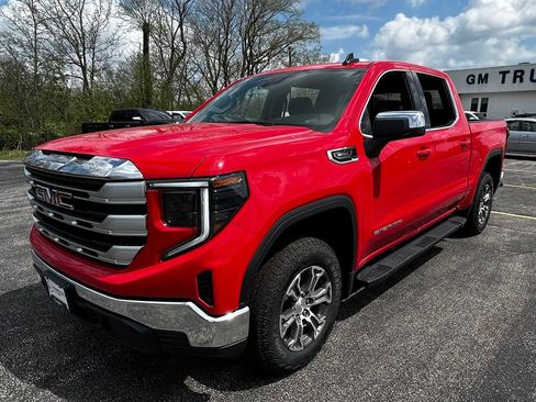 New 2026 GMC Sierra 1500 SLE w/ Preferred Package AWD/4WD image 3