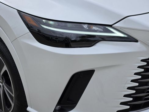 Used 2025 Lexus RX 350 Premium w/ Accessory Package (Z1) FWD image 33