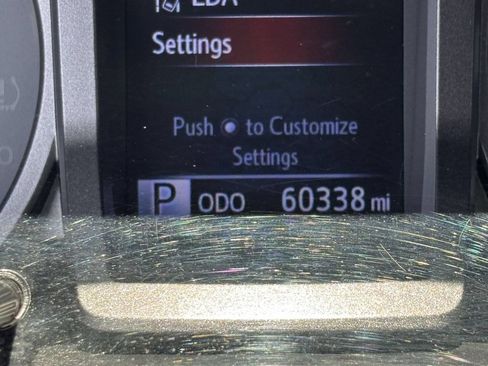 Used 2019 Toyota Tacoma TRD Sport RWD image 28