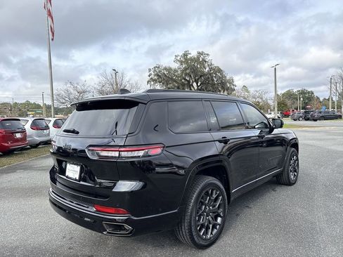 New 2025 Jeep Grand Cherokee L Summit image 3