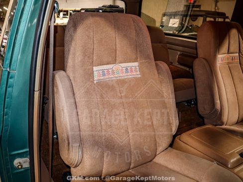 Used 1988 Ford Bronco AWD/4WD image 73