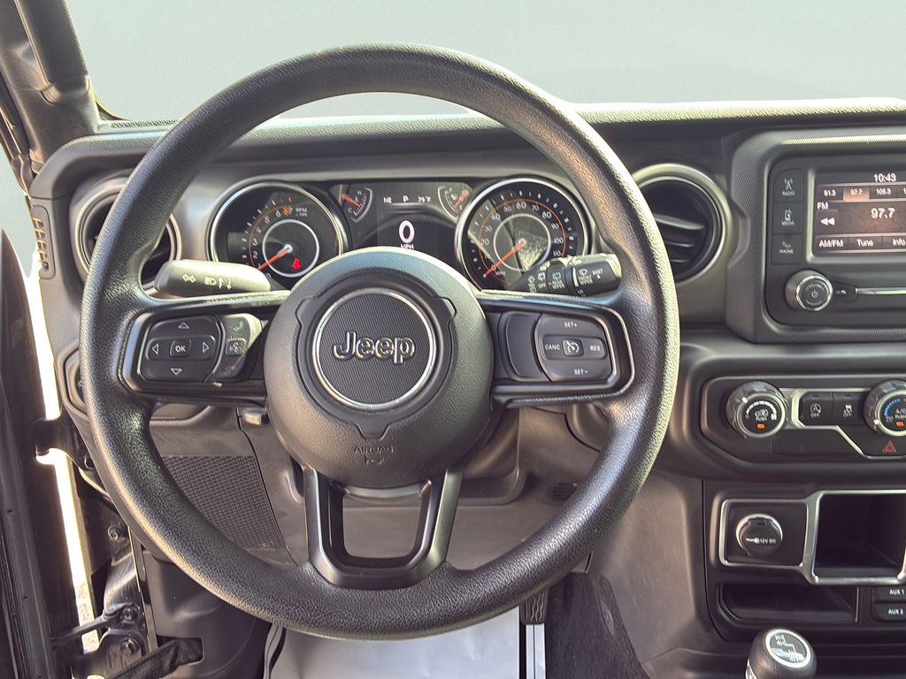 Used 2021 Jeep Wrangler Unlimited Sport AWD/4WD image 28
