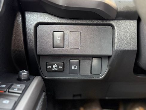 Used 2023 Toyota Tacoma SR5 image 21