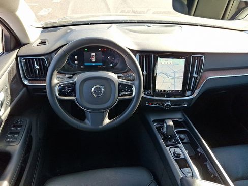 Used 2024 Volvo V60 B5 Cross Country Plus w/ Protection Package Premier image 11