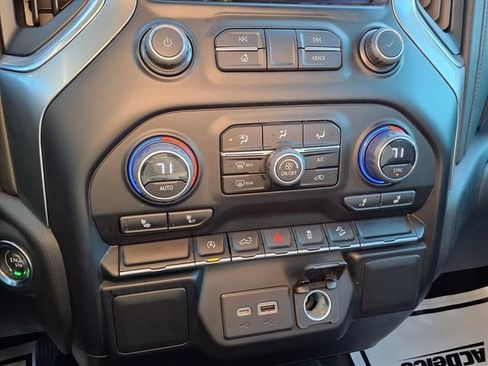 Used 2021 Chevrolet Silverado 1500 RST w/ Z71 Off-Road Package image 53