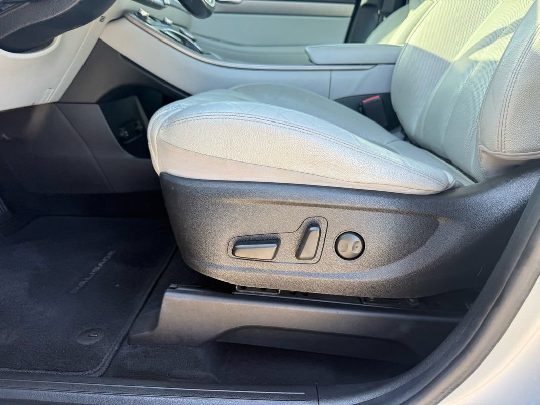Used 2020 Hyundai Palisade SEL w/ Premium Package FWD image 10