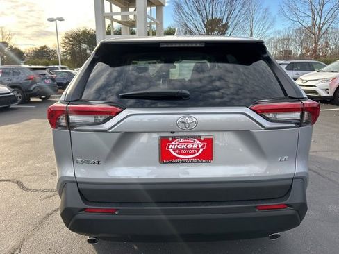 New 2025 Toyota RAV4 LE image 6
