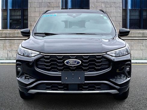 Certified 2023 Ford Escape ST-Line Select w/ Tech Pack #2 image 3