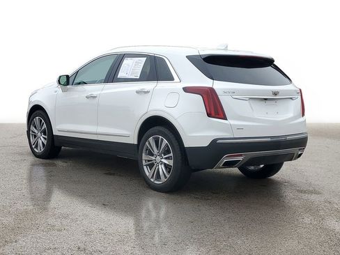 Certified 2023 Cadillac XT5 Premium Luxury AWD/4WD image 3