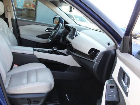 Used 2021 Nissan Rogue SL image 13