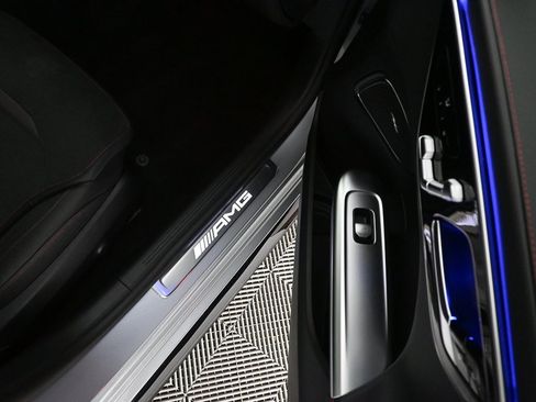 Used 2025 Mercedes-Benz C 43 AMG 4MATIC Sedan image 20