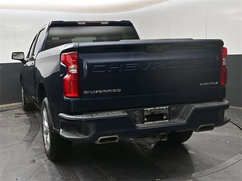 Used 2020 Chevrolet Silverado 1500 Custom w/ Custom Value Package image 7