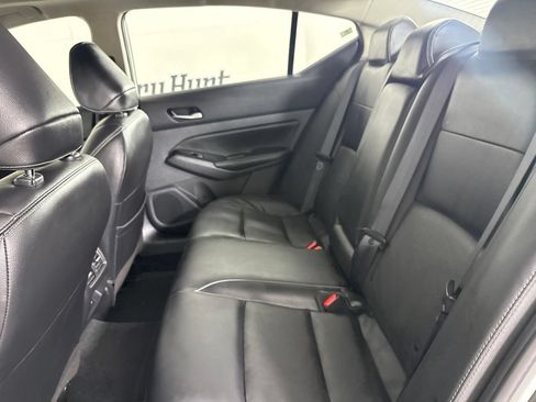 Used 2024 Nissan Altima 2.5 SL FWD image 26