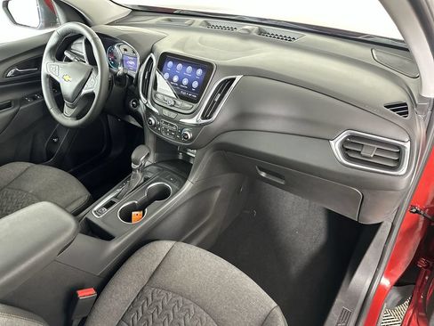 Used 2023 Chevrolet Equinox LT FWD image 30