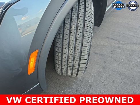 Used 2023 Volkswagen Tiguan SE R-Line image 24