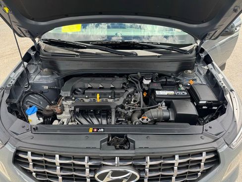 Used 2022 Hyundai Venue Limited FWD image 29
