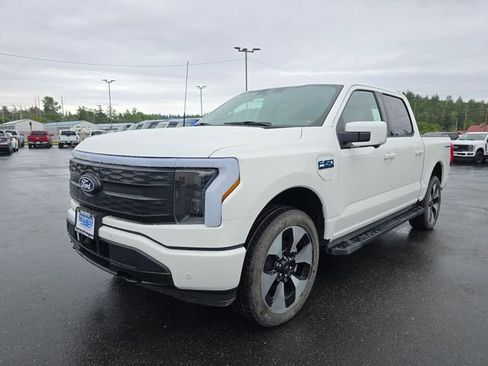 New 2025 Ford F150 Lightning Platinum image 9