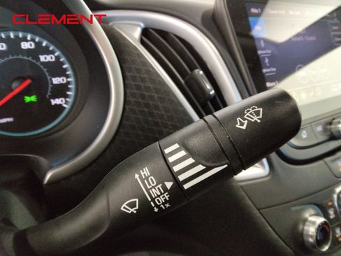 Used 2023 Chevrolet Malibu LT image 15