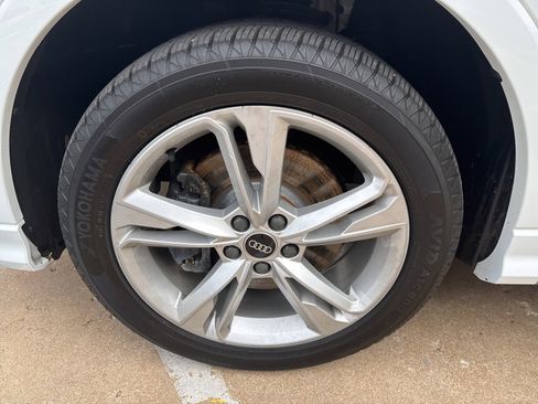 Used 2021 Audi Q3 2.0T Premium w/ Convenience Package image 7