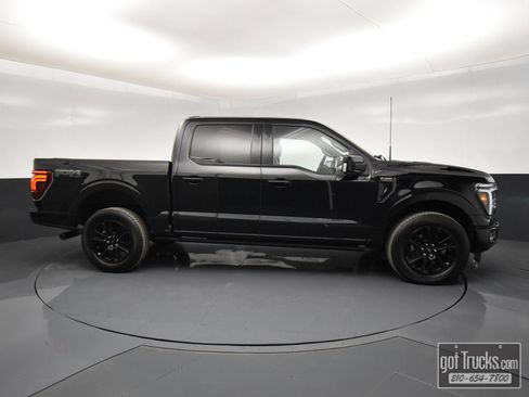 Used 2025 Ford F150 Platinum w/ FX4 Off-Road Package AWD/4WD image 53