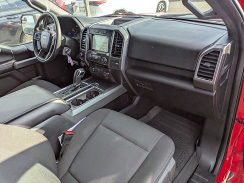 Used 2018 Ford F150 XLT w/ Equipment Group 302A Luxury AWD/4WD image 33