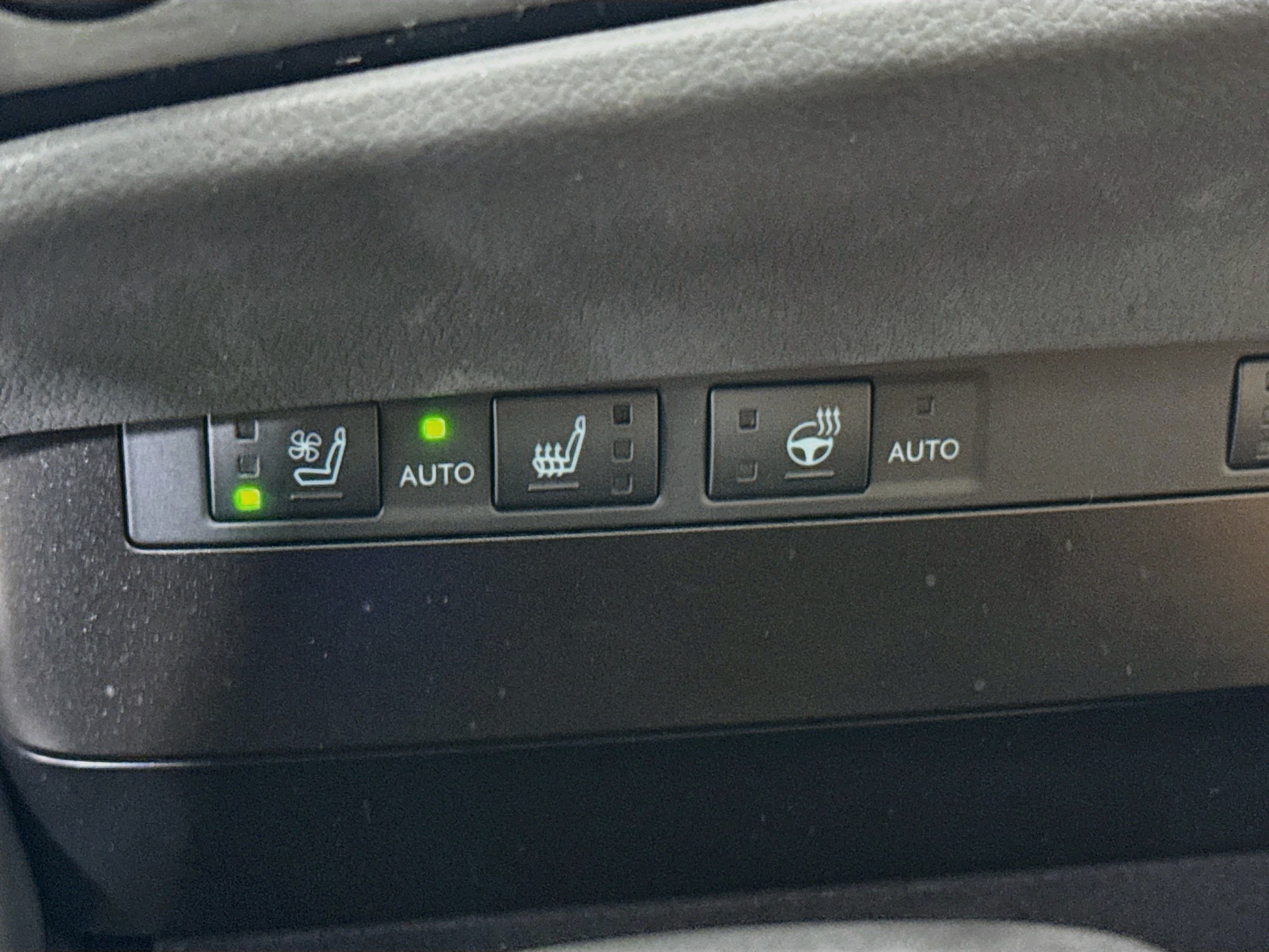 Certified 2025 Lexus ES 300h w/ Premium Package FWD image 21