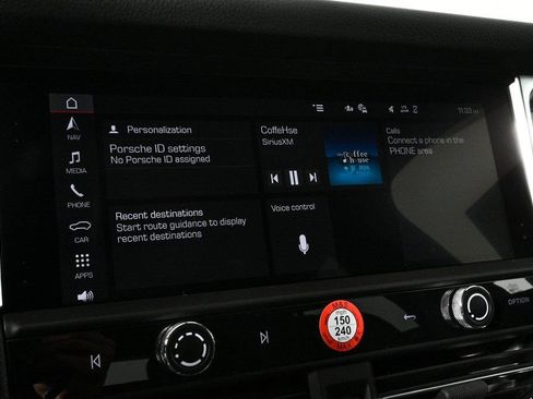 Certified 2026 Porsche Macan AWD/4WD image 13