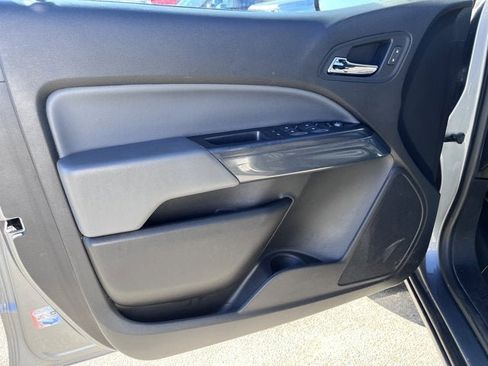 Used 2021 Chevrolet Colorado Z71 image 13