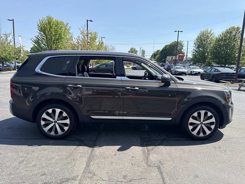 Used 2022 Kia Telluride S AWD/4WD image 8