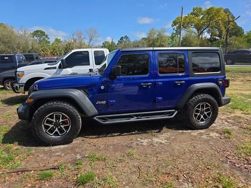 Used 2018 Jeep Wrangler Unlimited Sport S image 2