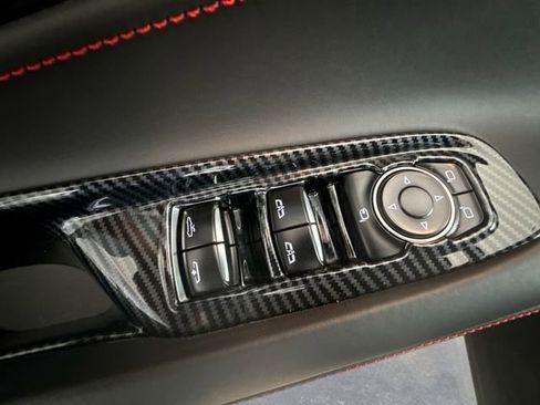 Used 2023 Chevrolet Corvette Stingray Premium Conv w/ Z51 Performance Package RWD image 13