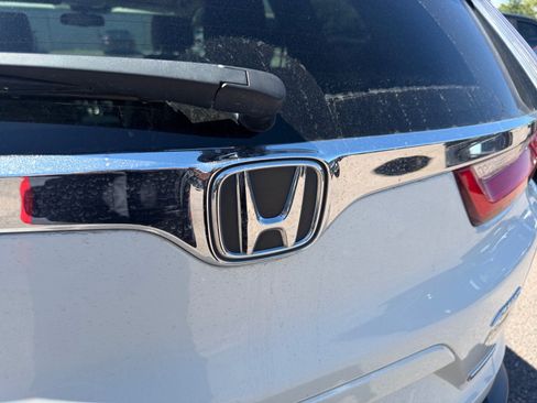 Used 2018 Honda CR-V Touring image 22