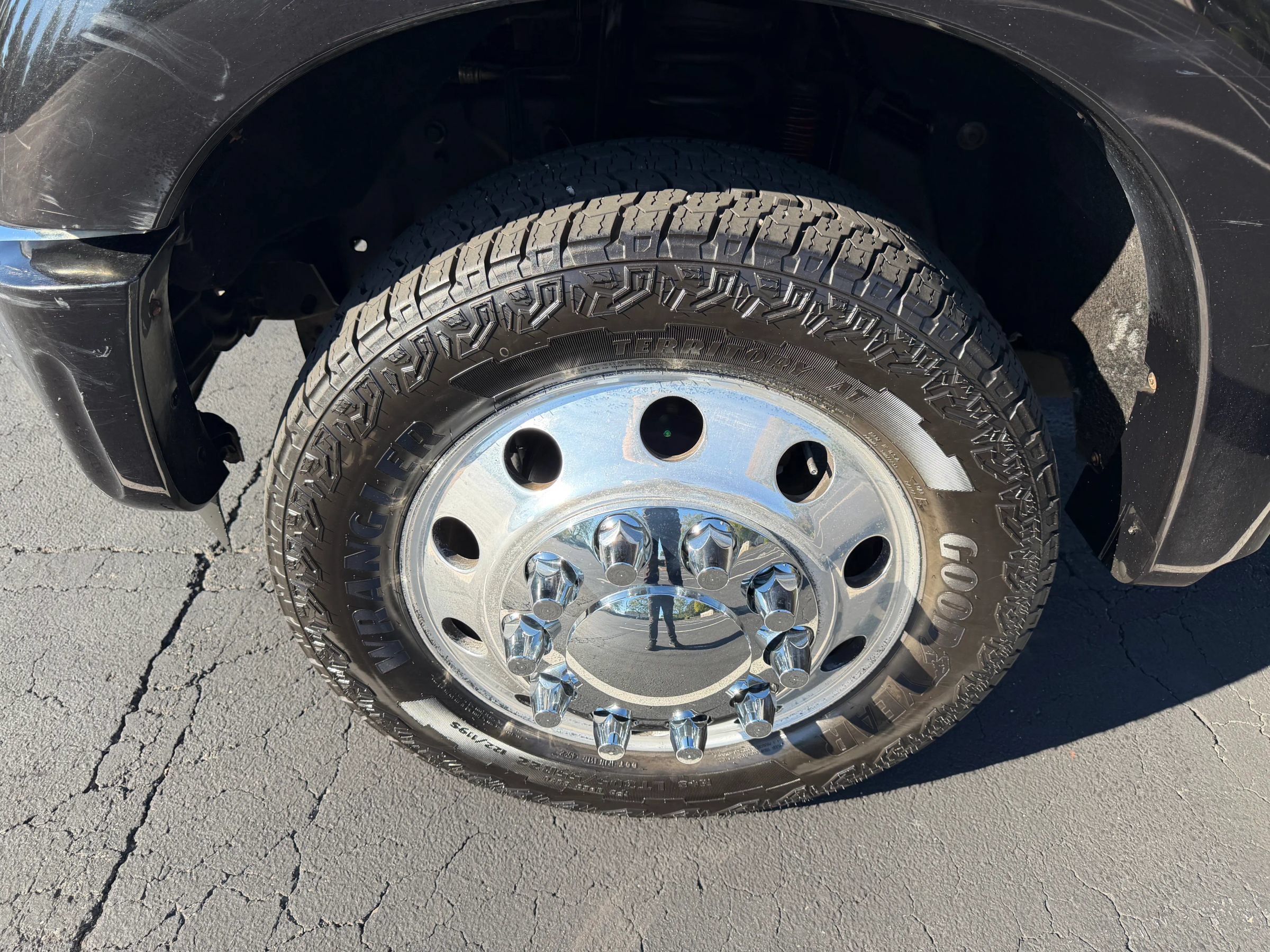 Used 2012 Ford F350 Lariat w/ Chrome Pkg AWD/4WD image 10