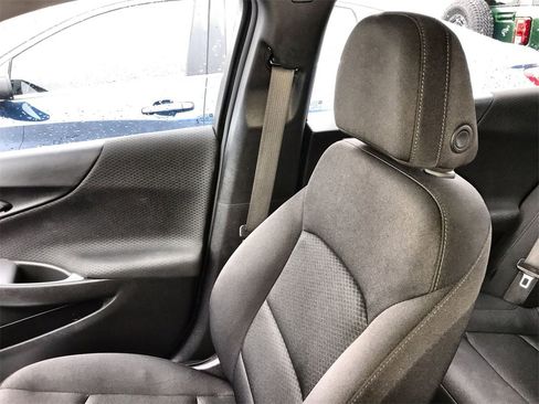 Certified 2024 Chevrolet Malibu LS image 22