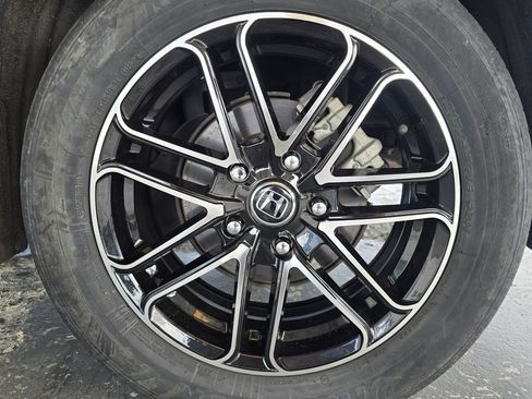 Used 2025 Honda Civic LX image 36