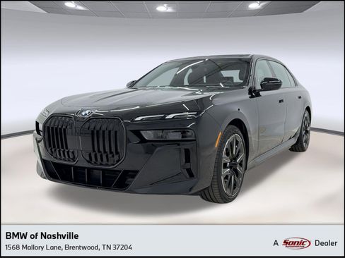 New 2026 BMW i7 xDrive60 AWD/4WD image 1
