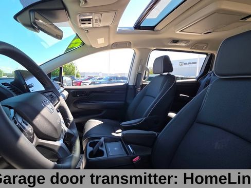 Used 2025 Honda Odyssey Elite image 22