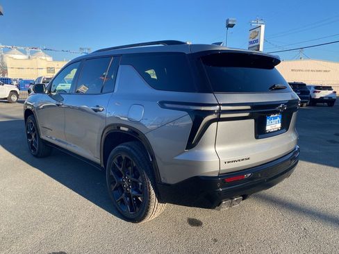 New 2026 Chevrolet Traverse RS w/ LPO, Floor Liner Package image 11