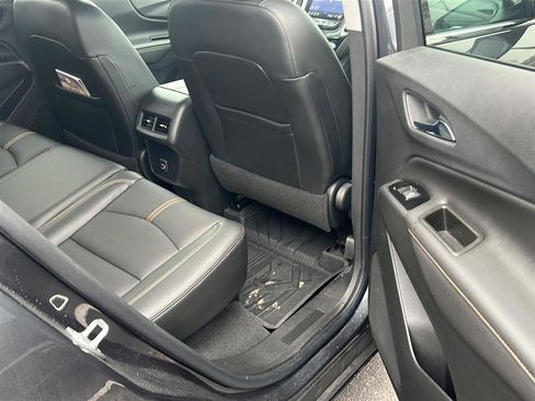 Used 2022 Chevrolet Equinox Premier image 13