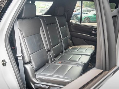 Used 2021 Chevrolet Tahoe LT w/ Luxury Package AWD/4WD image 16