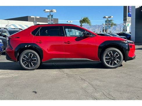 New 2026 Subaru Solterra Premium image 2