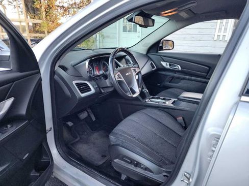 Used 2016 GMC Terrain SLE w/ Technology Package image 10