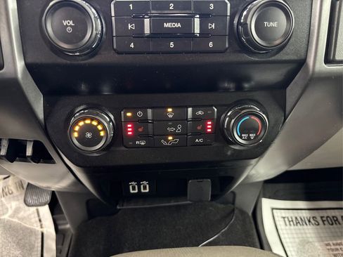Used 2019 Ford F150 XLT w/ Equipment Group 302A Luxury image 28
