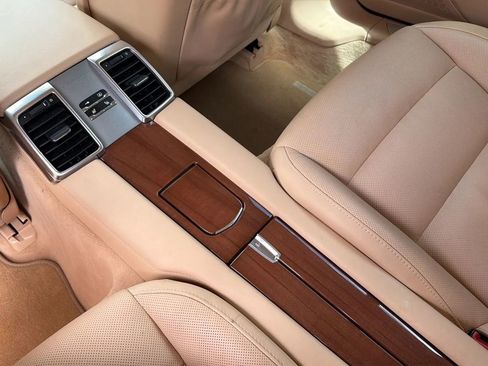 Used 2011 Porsche Panamera S image 11