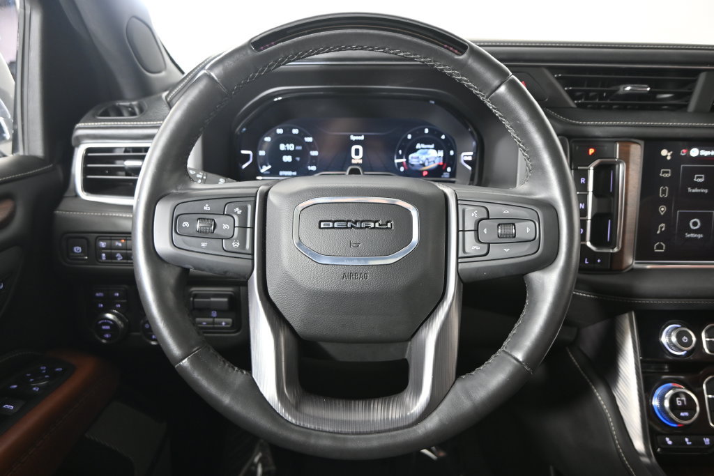 Used 2024 GMC Yukon XL Denali Ultimate AWD/4WD image 37