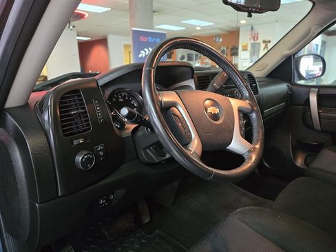 Used 2010 Chevrolet Silverado 1500 LT w/ Power Pack Plus image 8